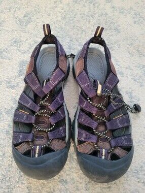 Keen Women's Sandals Size 8.5